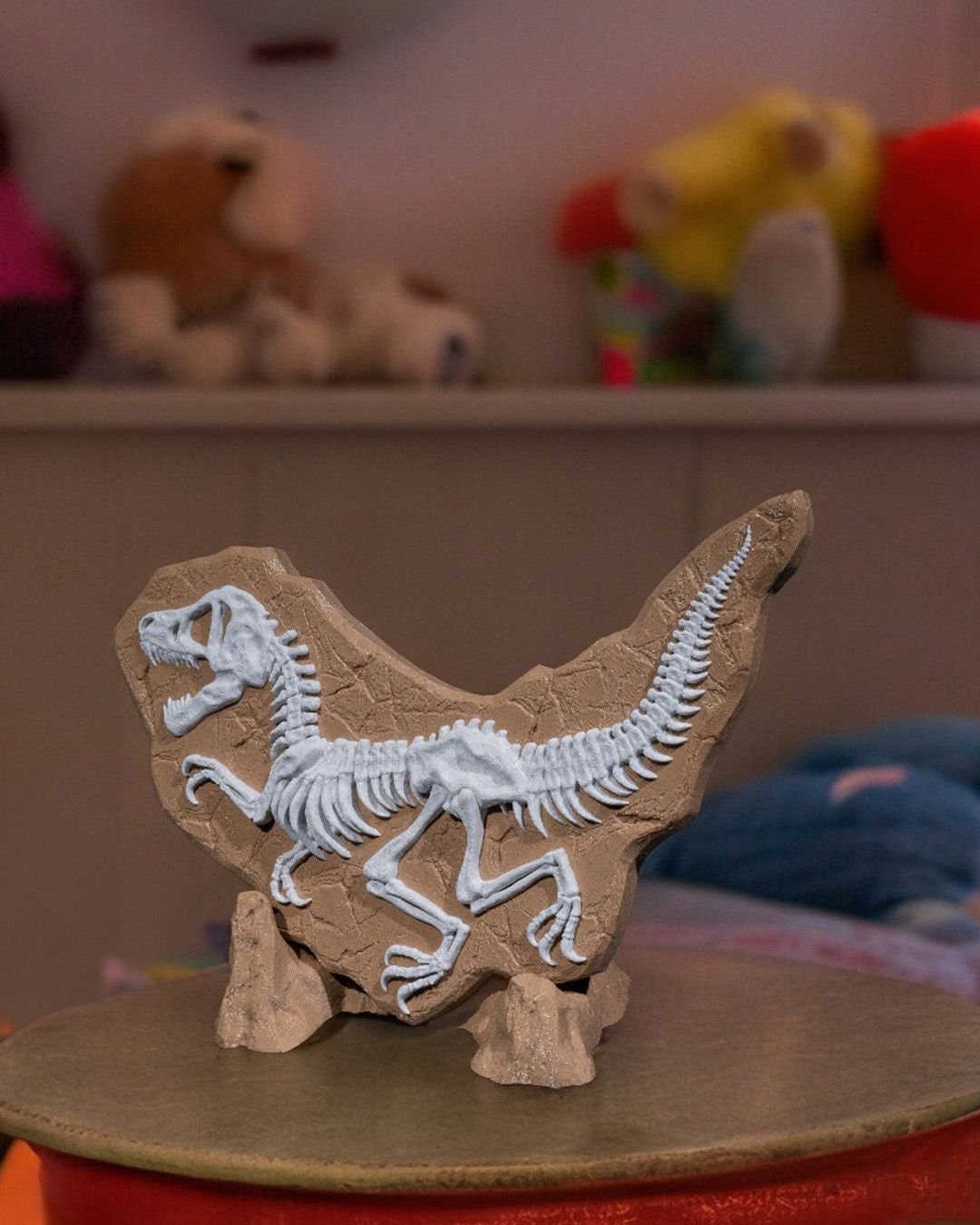 Dinosaur Skeleton Model with Stand-3D Printed