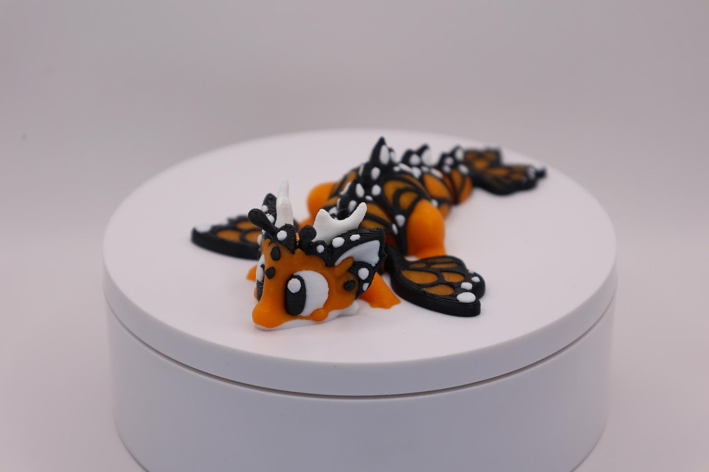 Monarch Butterfly Dragon and Egg - Cute 3D Printed Articulated Fidget Toy