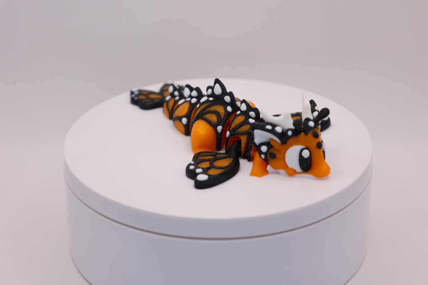 Monarch Butterfly Dragon and Egg - Cute 3D Printed Articulated Fidget Toy