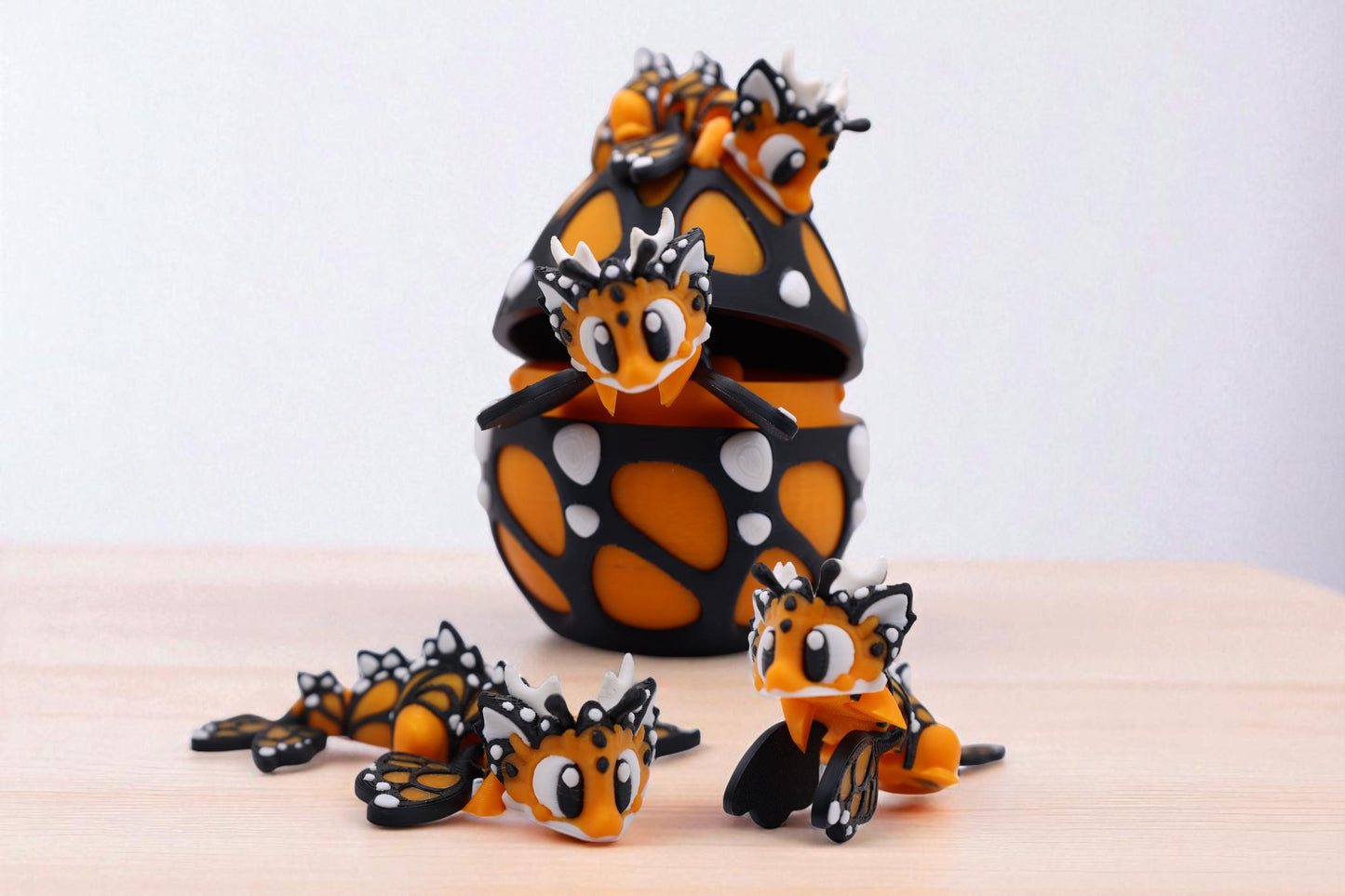 Monarch Butterfly Dragon and Egg - Cute 3D Printed Articulated Fidget Toy