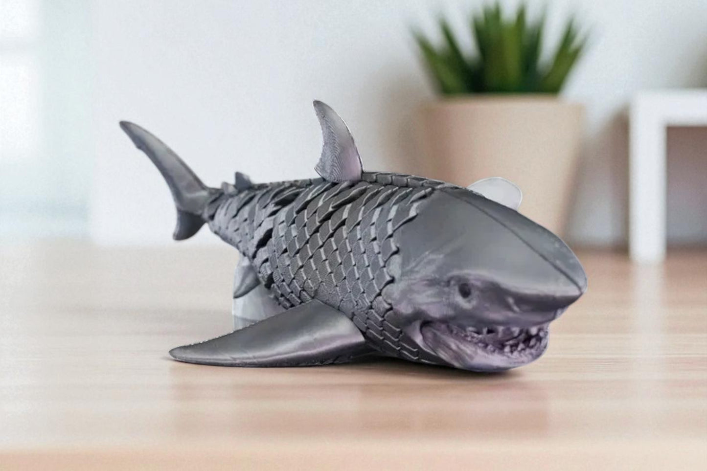 Articulated Shark Figurine - A Fin-tastic Gift for Shark Lovers